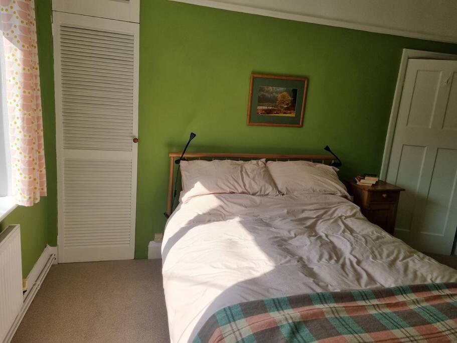 Cheerful Two Bedroom Cottage In The Forest Of Dean Lydbrook エクステリア 写真