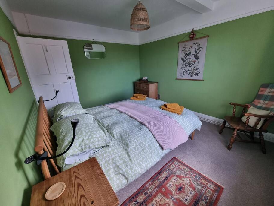 Cheerful Two Bedroom Cottage In The Forest Of Dean Lydbrook エクステリア 写真